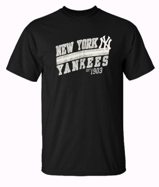 NWOT New York Yankees Trending T-Shirt